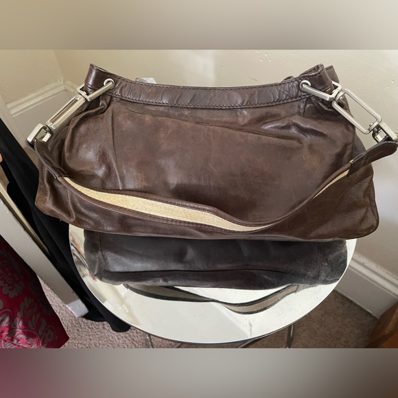 Classic Calvin Klein Brown Leather Purse circa ‘05/‘06 - Picture 2 of 6